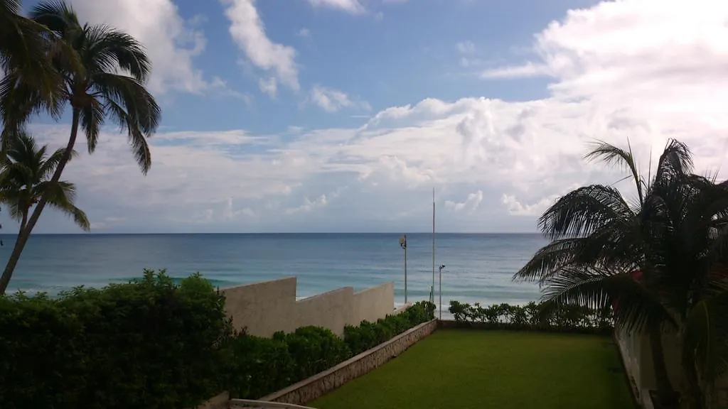Cancun Plaza Condo Apartment Mexico