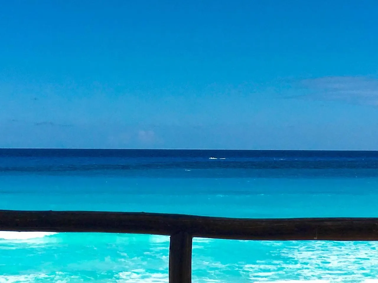 Cancun Plaza Condo Apartment